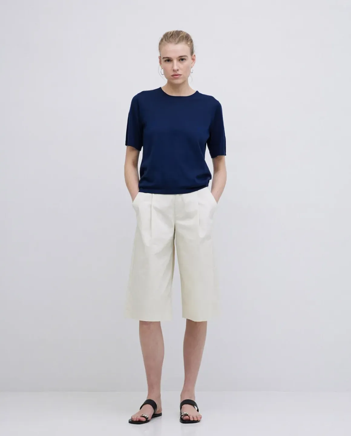 Bermudas tejido gabardina blanco roto