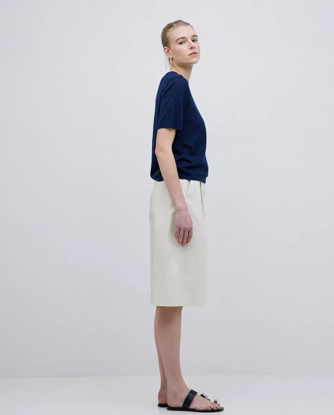 Bermudas tejido gabardina blanco roto