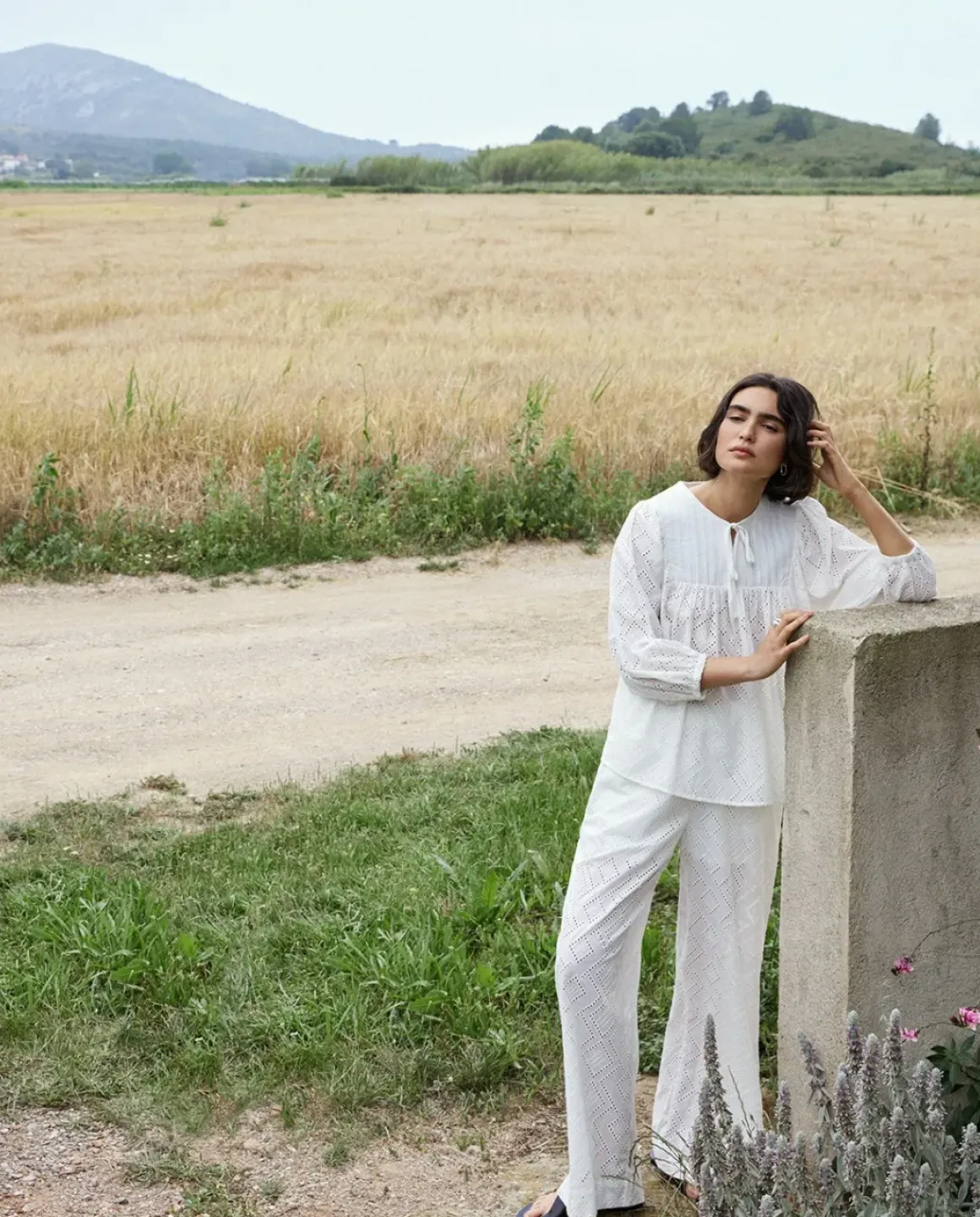 Blusa canesú acolchado blanco