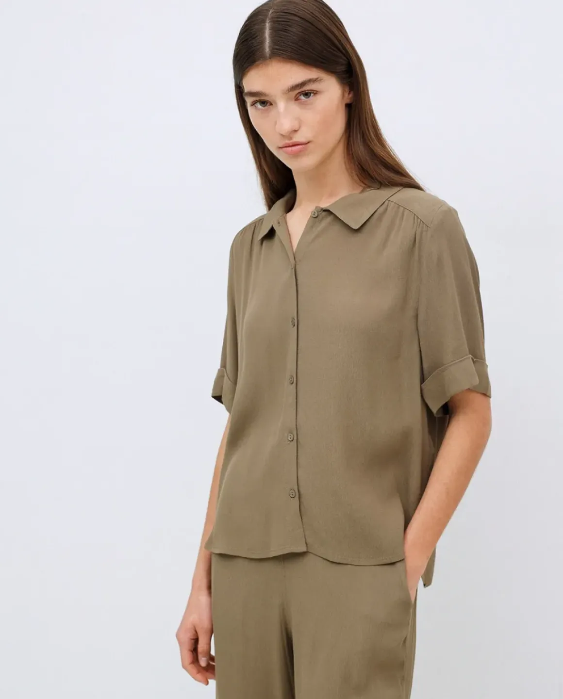 Camisa Ecovero manga corta caqui
