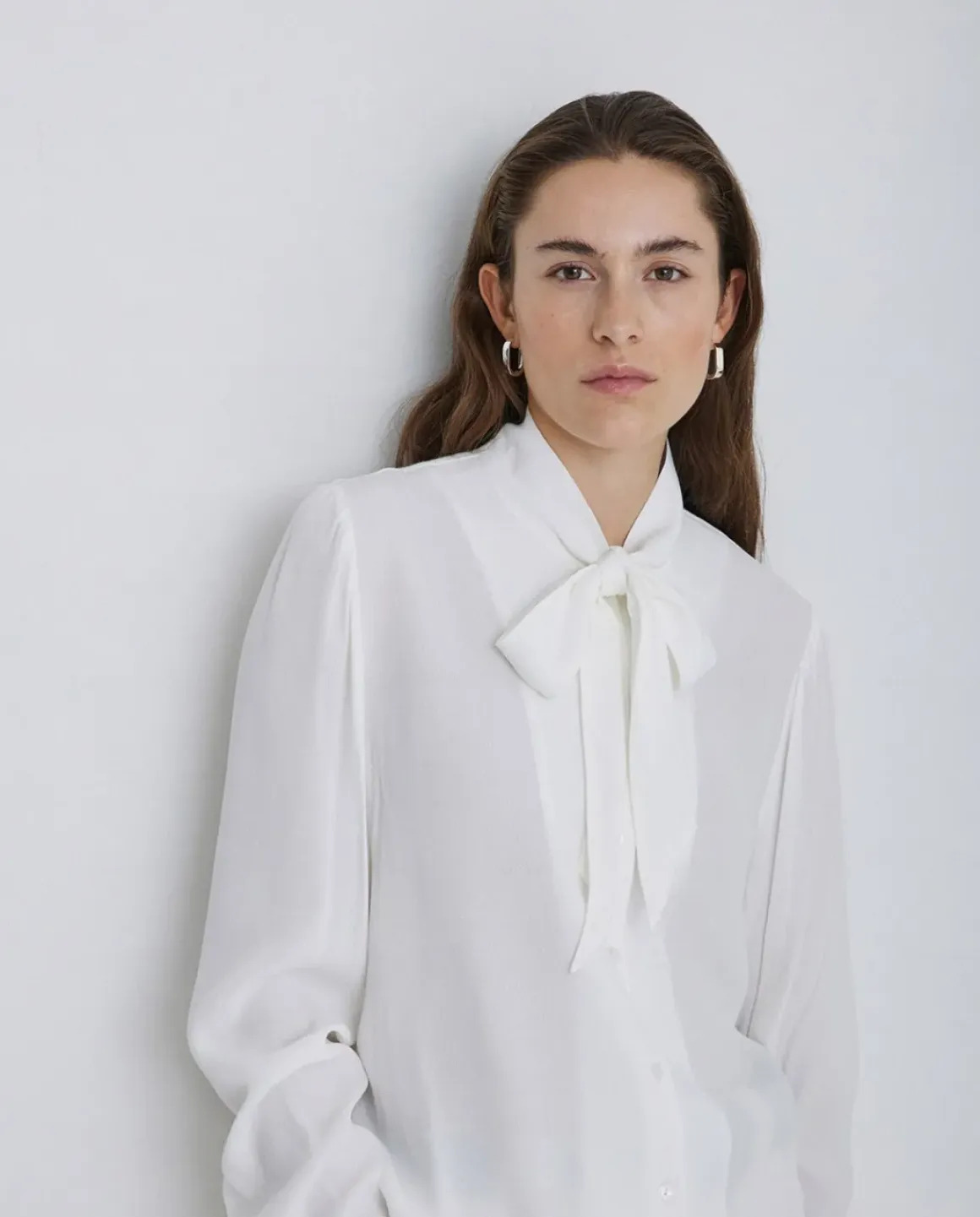 Camisa fluida lazo crudo