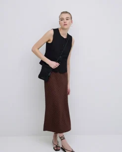 Falda midi estampado geométrico chocolate