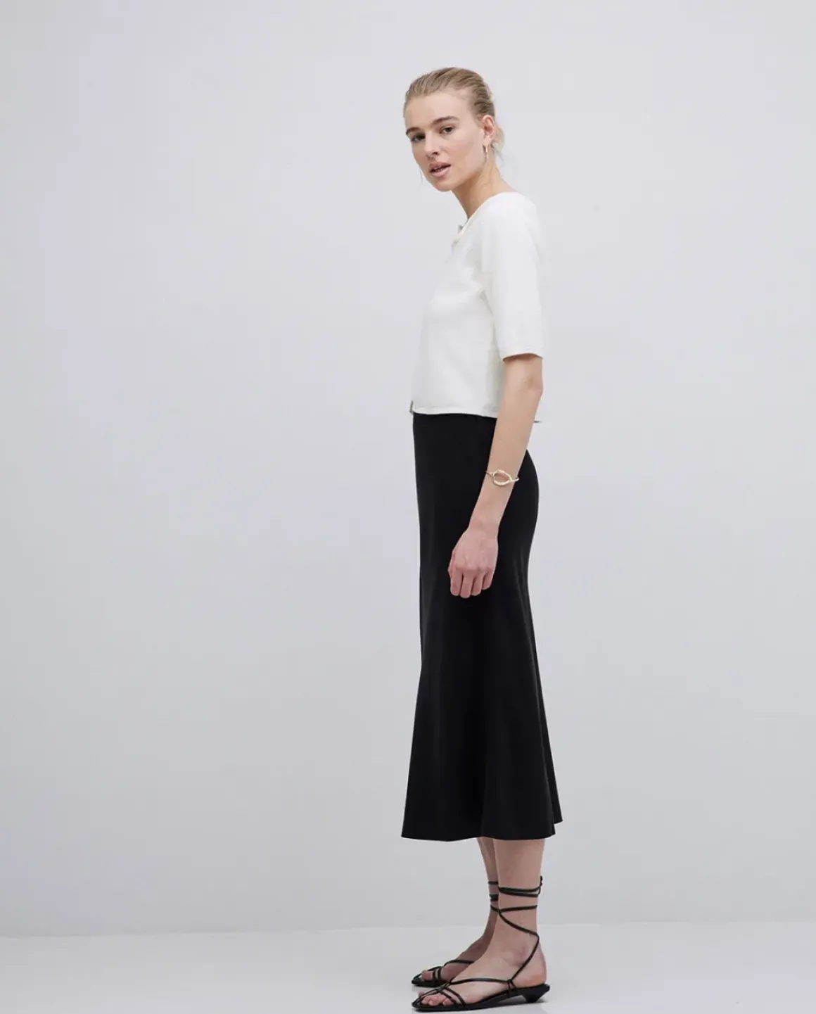 Falda midi tencel negro