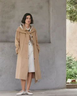 Gabardina algodón capucha camel