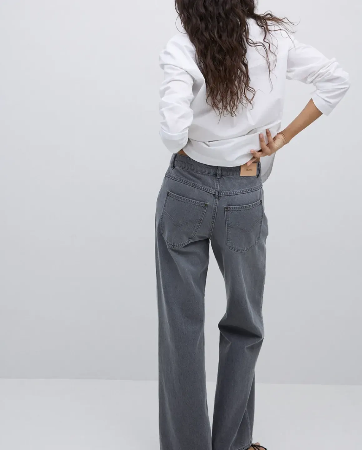 Jeans anchos gris