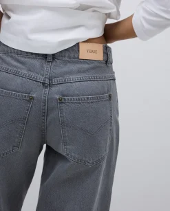 Jeans anchos gris