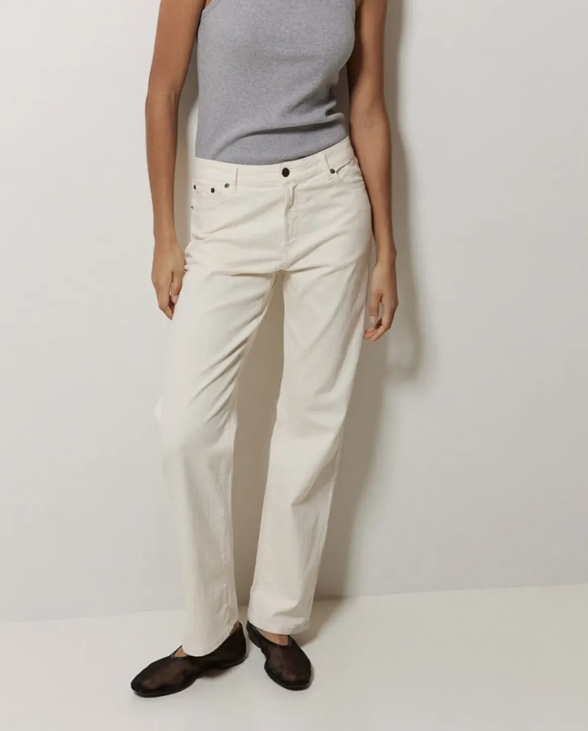 Jeans rectos crudo