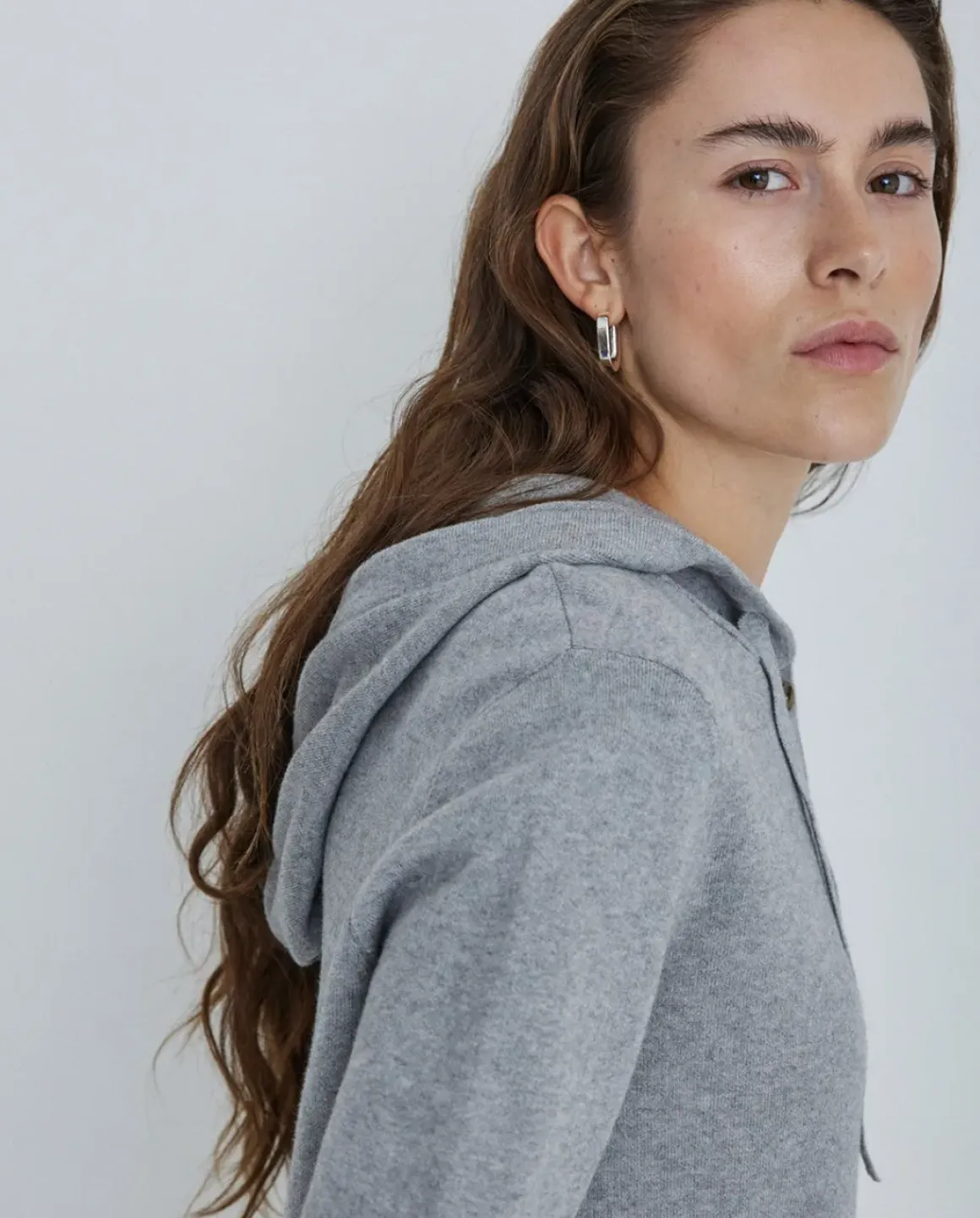 Jersey algodón orgánico capucha gris