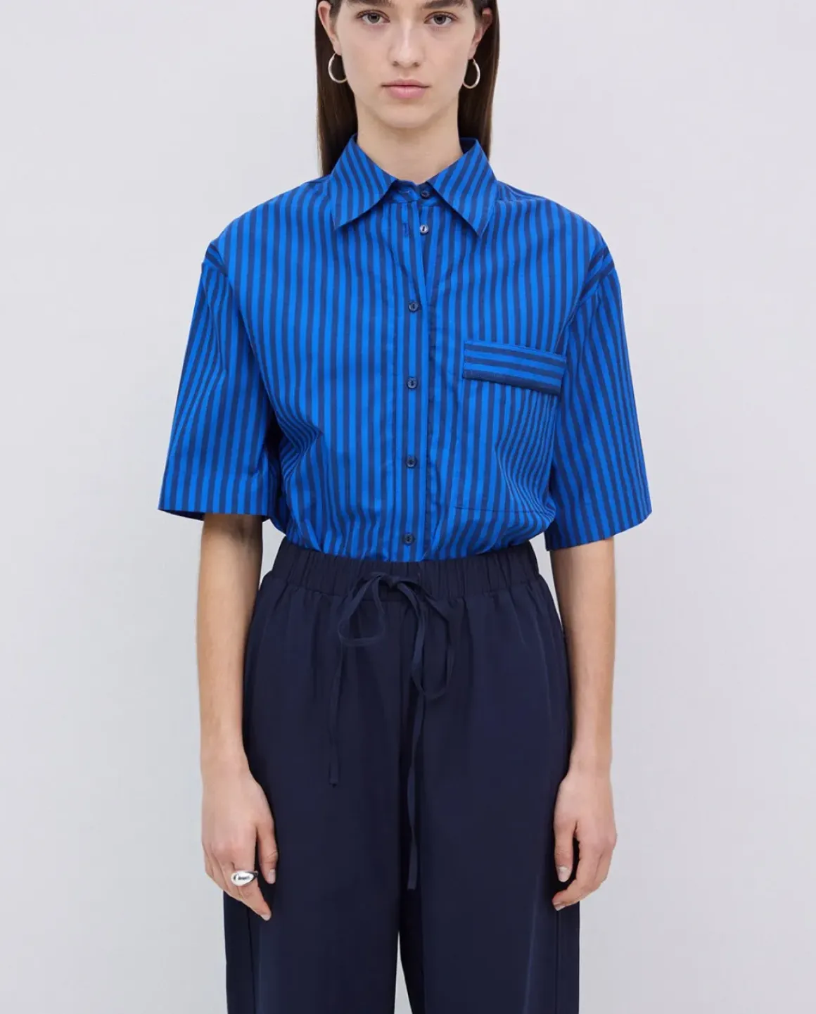 Pantalones balloon fit 100% algodón azul oscuro