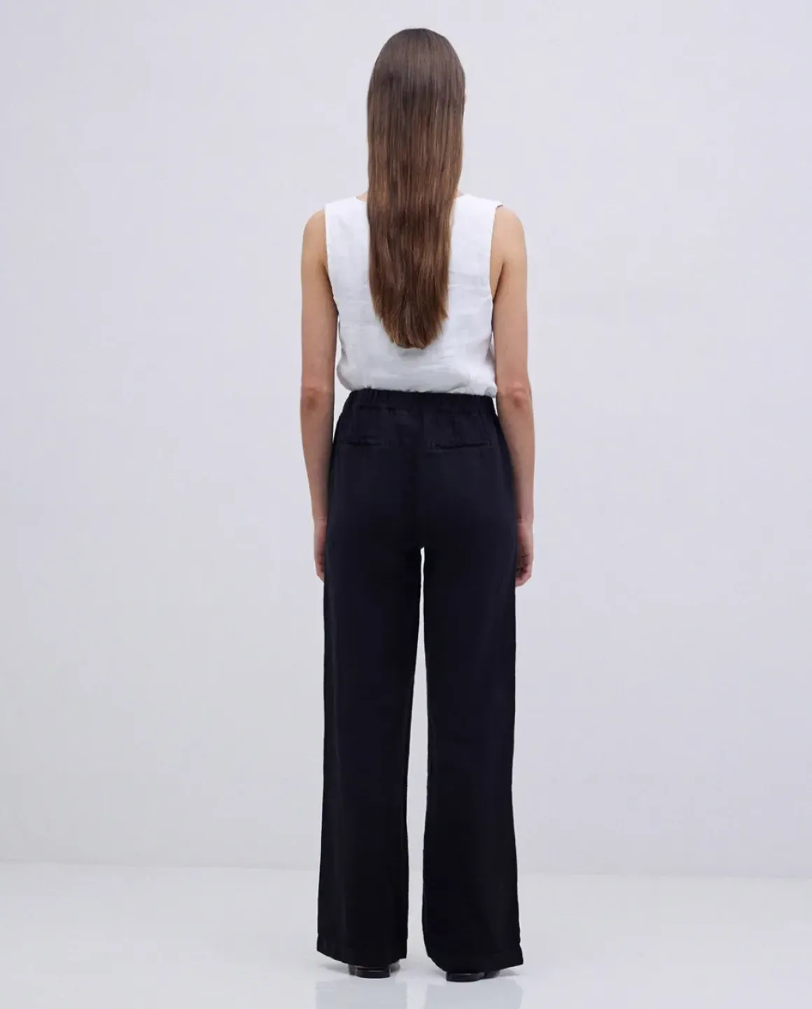 Pantalones rectos lino negro