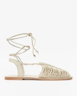 Sandalias planas handmade blanco roto