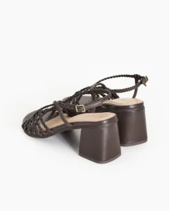 Sandalias tacón tiras trenzadas chocolate