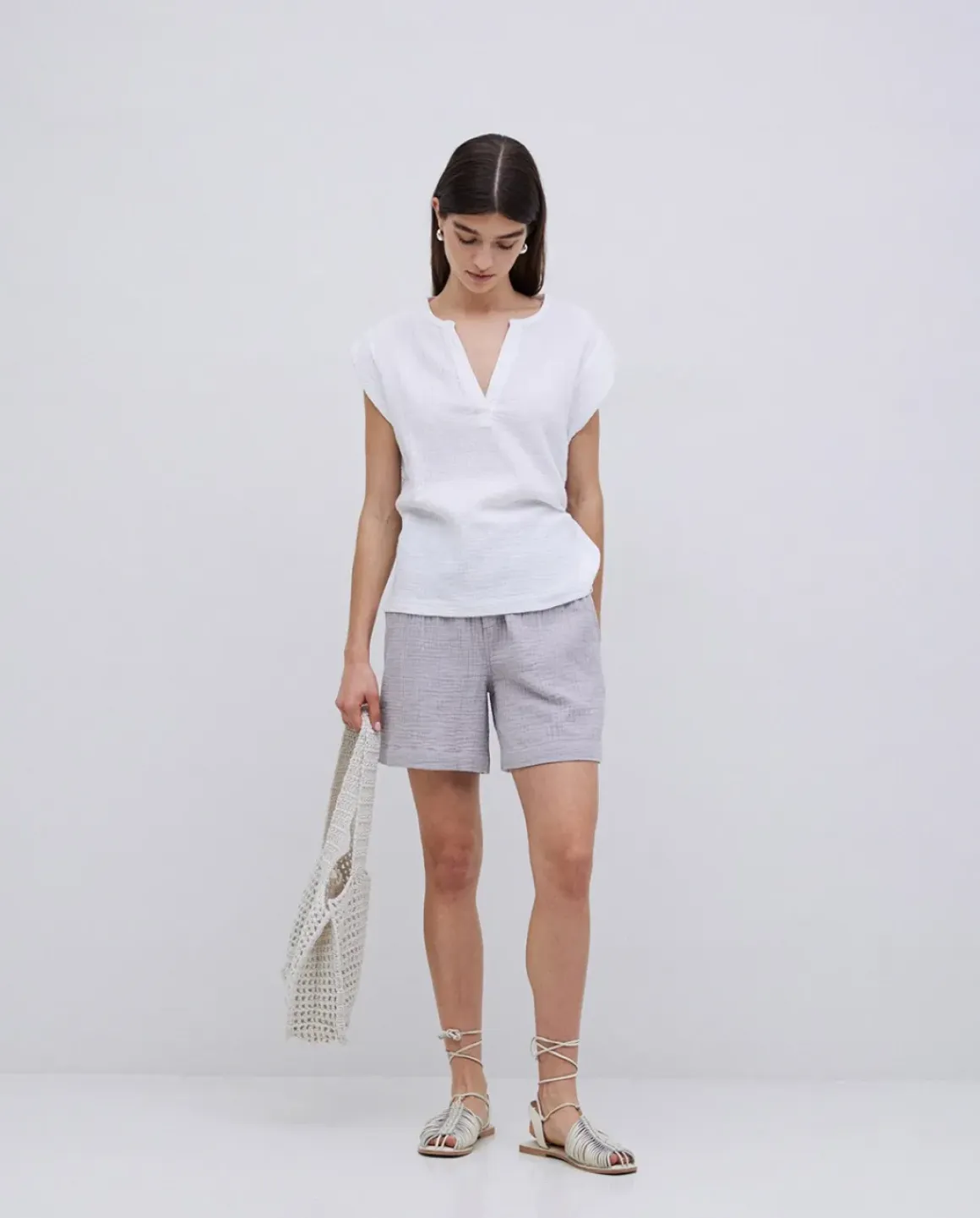 Short muselina gris
