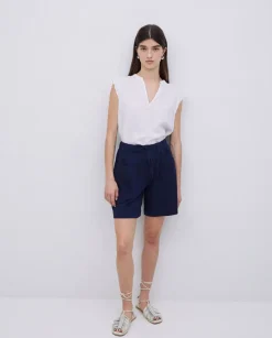 Shorts bolsillos plastrón azul oscuro