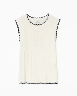 Top detalles contraste blanco roto