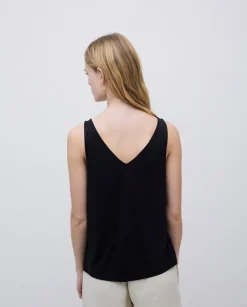 Top pico modal negro