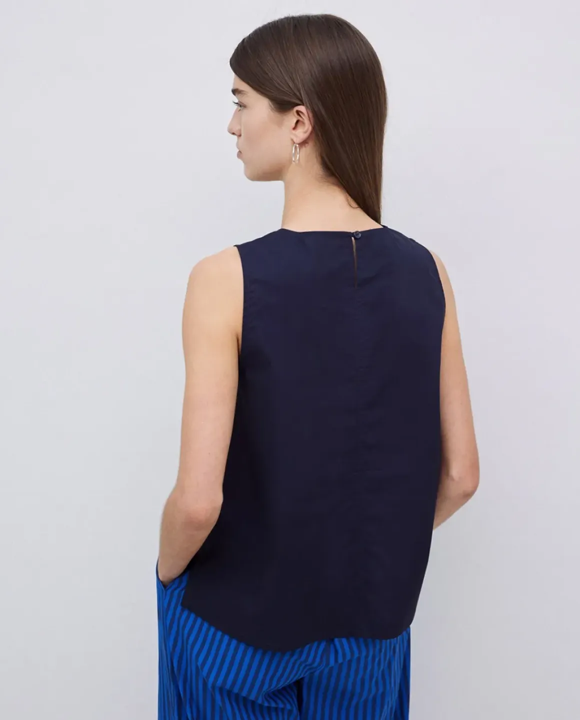 Top popelín azul oscuro