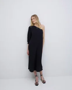 Vestido asimétrico doble gasa negro