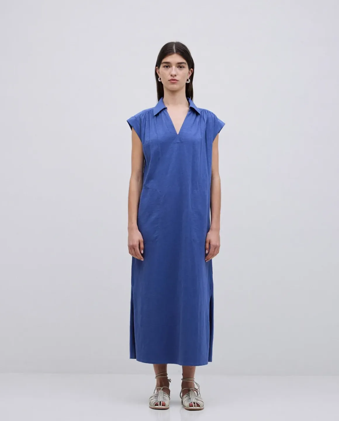 Vestido camisero flamé de algodón azul
