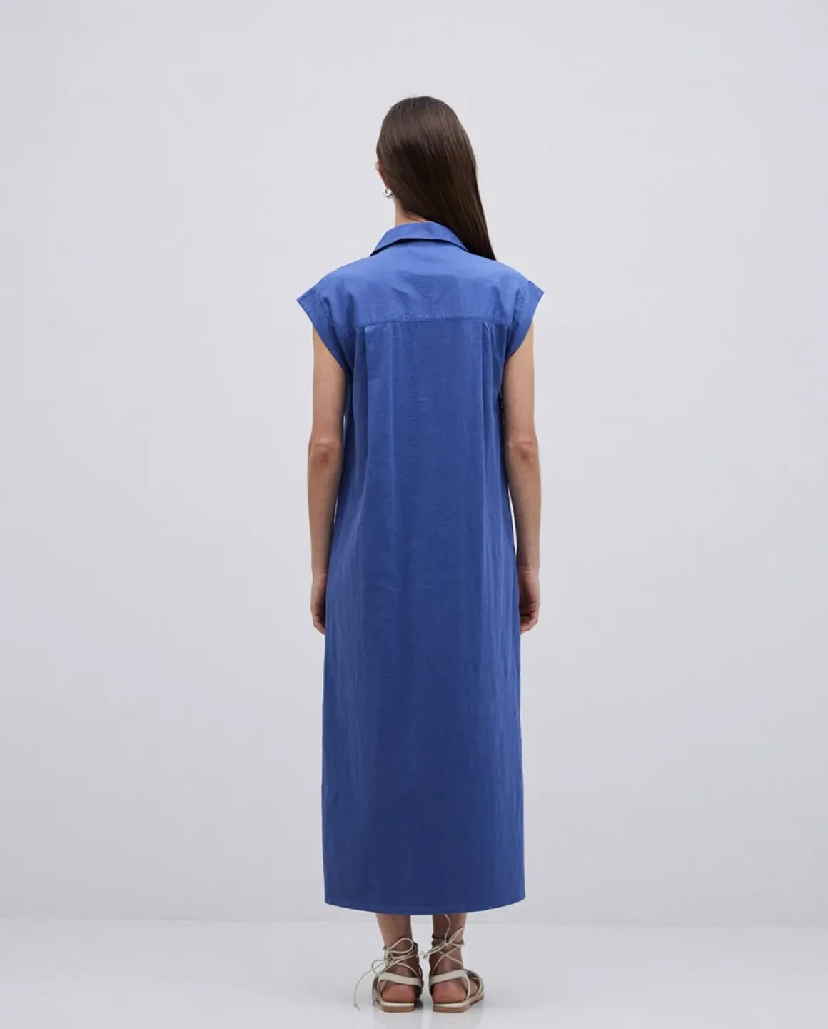 Vestido camisero flamé de algodón azul