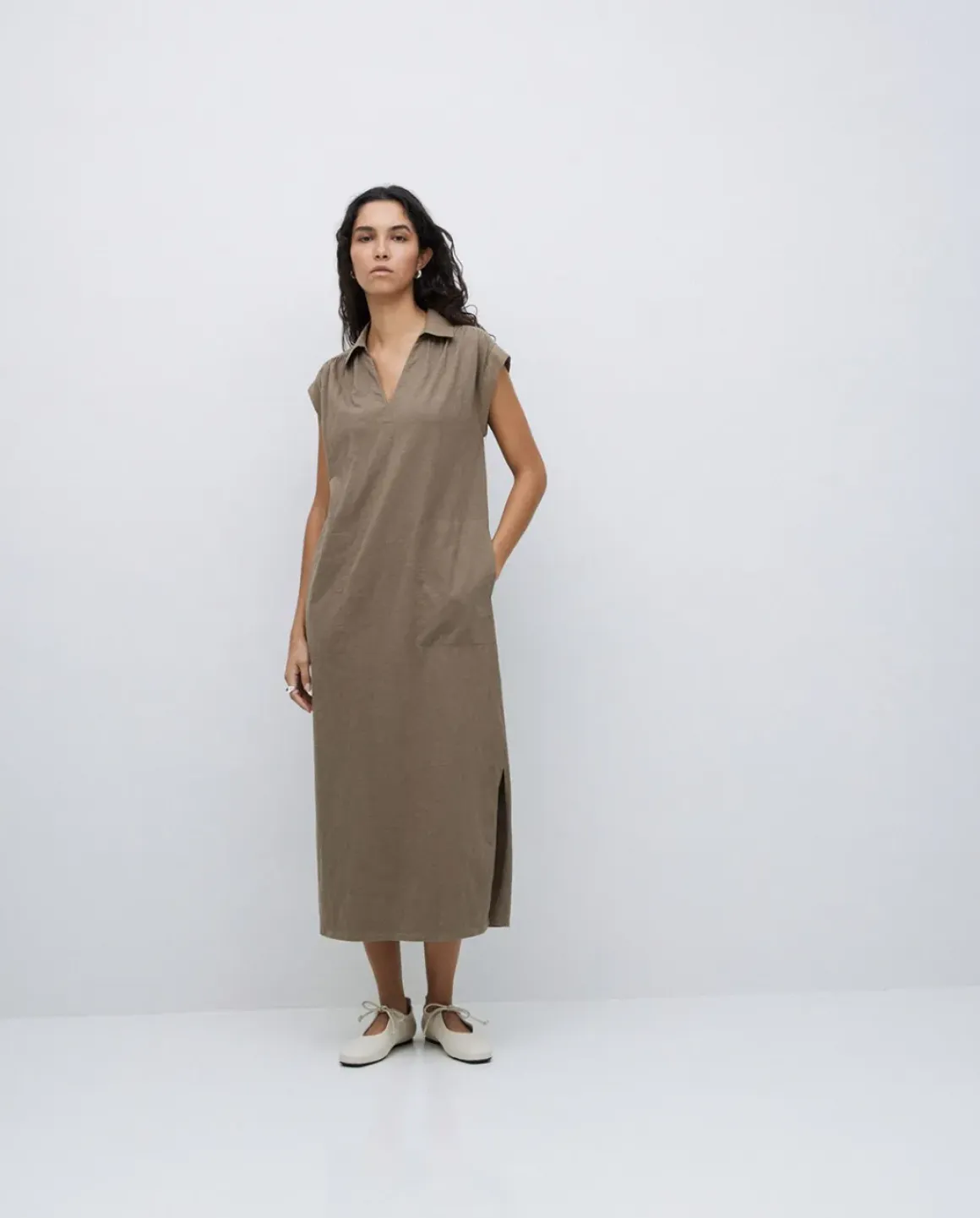 Vestido camisero flamé de algodón caqui