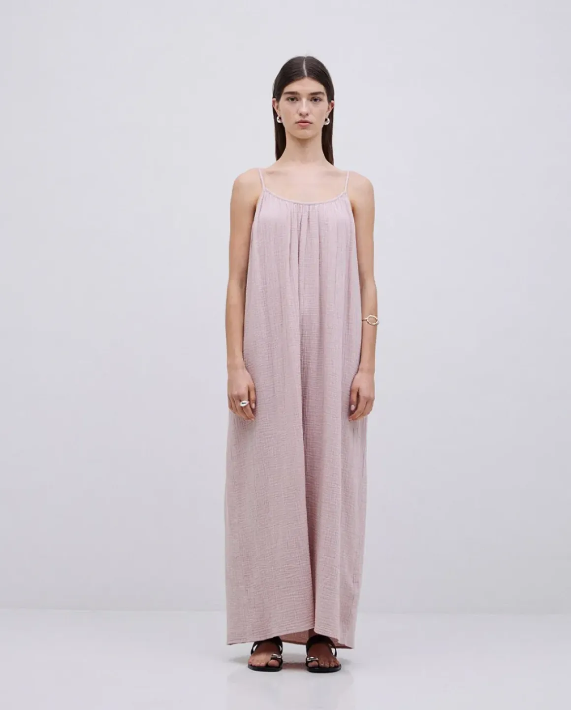 Vestido largo doble gasa rosa pálido