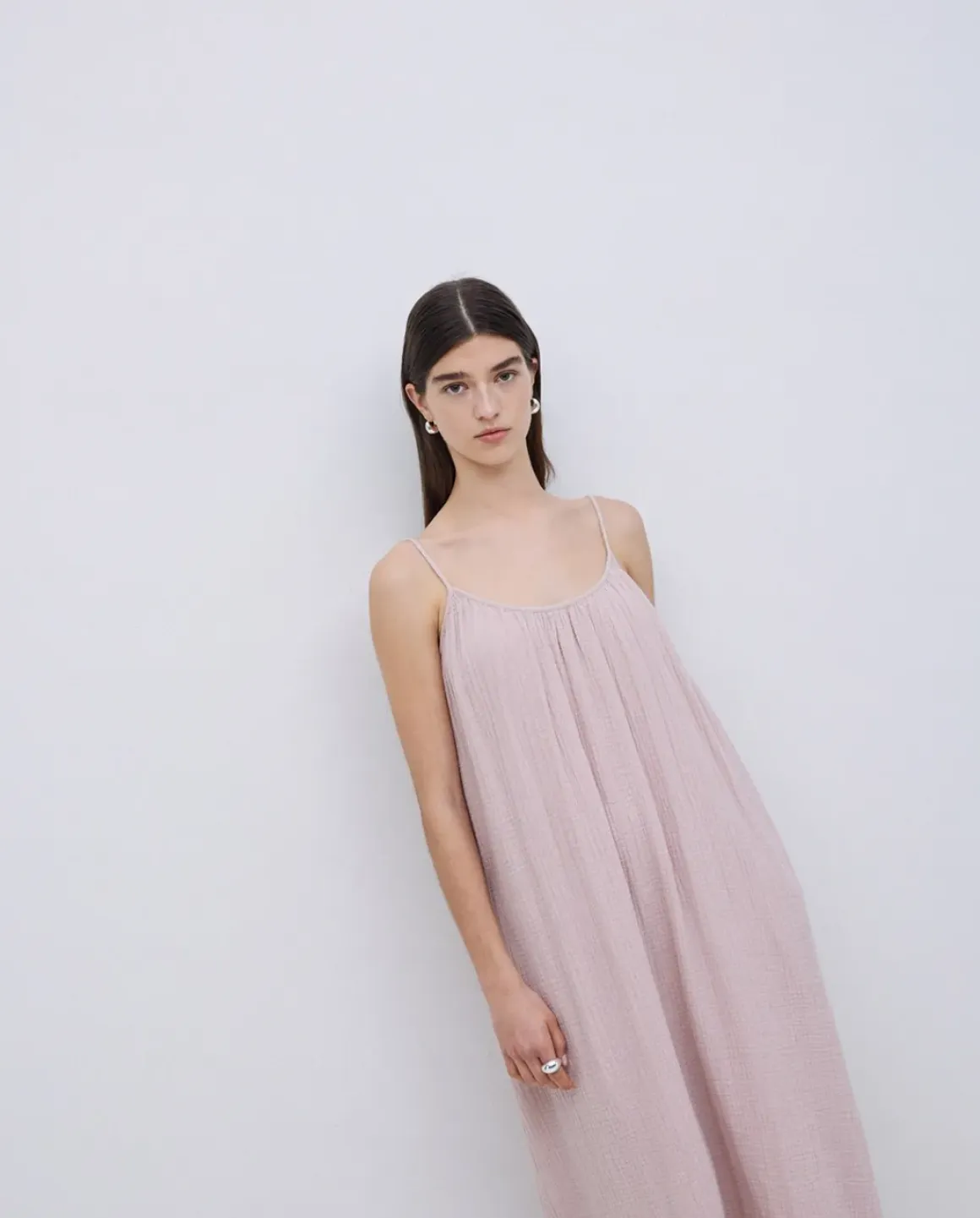 Vestido largo doble gasa rosa pálido