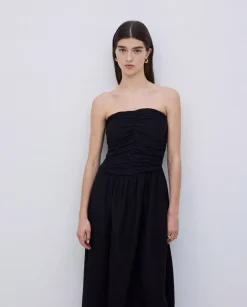 Vestido largo drapeado negro