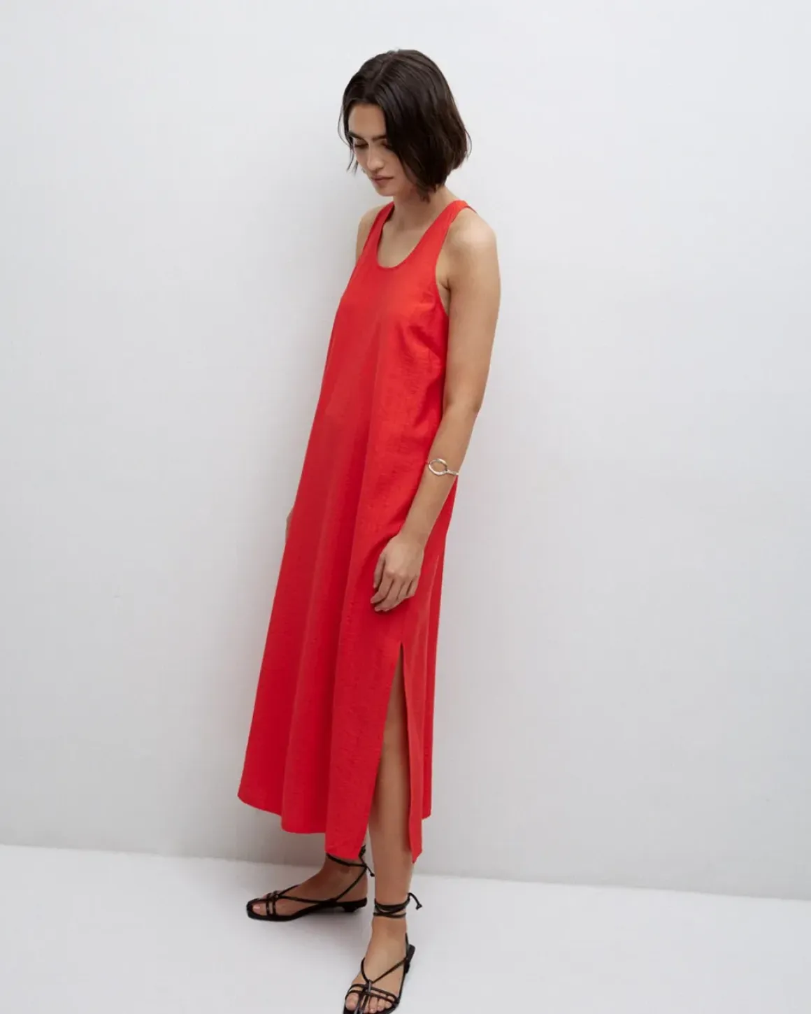 Vestido largo sin mangas coral