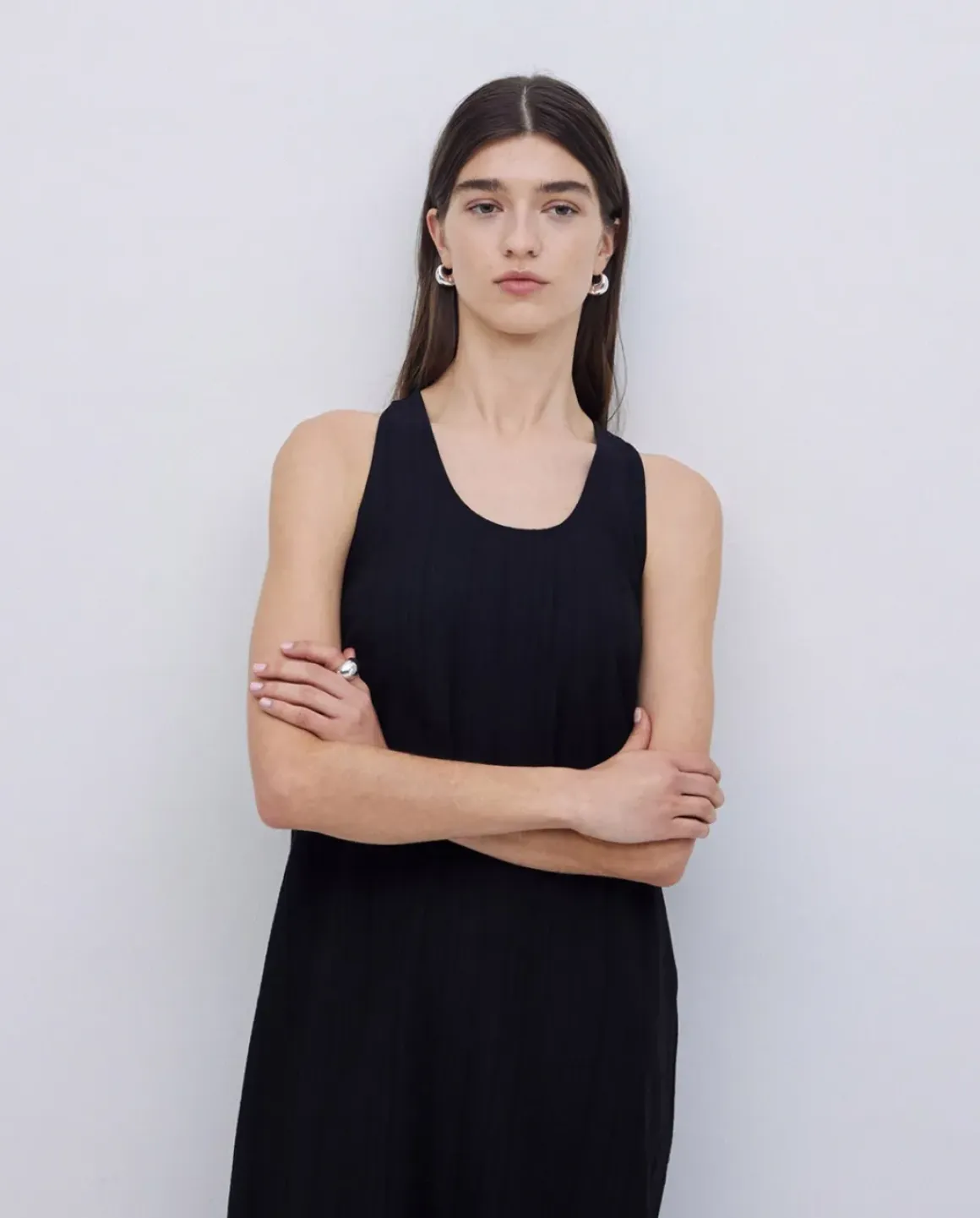 Vestido largo sin mangas negro