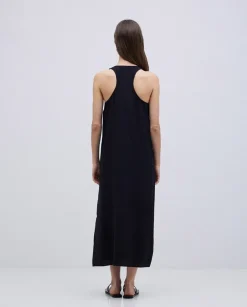 Vestido largo sin mangas negro