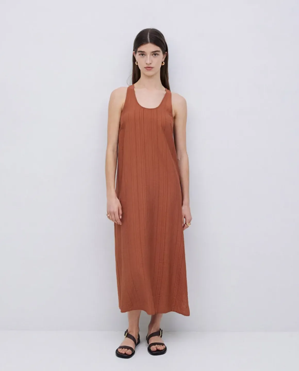 Vestido largo sin mangas terracota