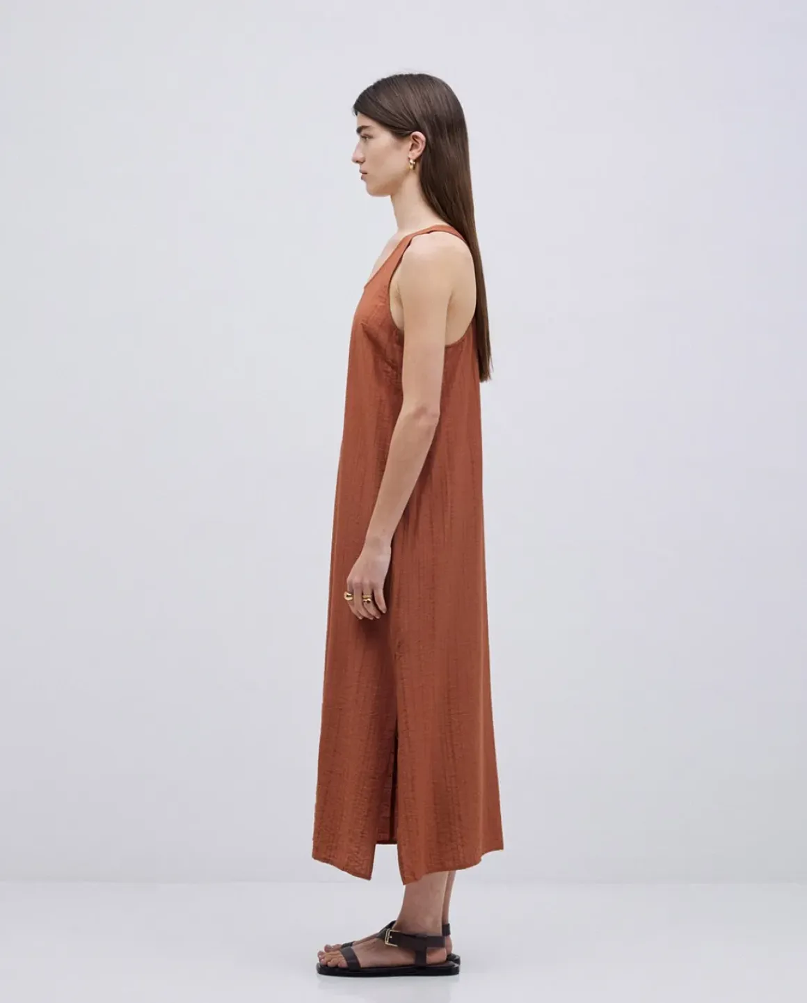Vestido largo sin mangas terracota