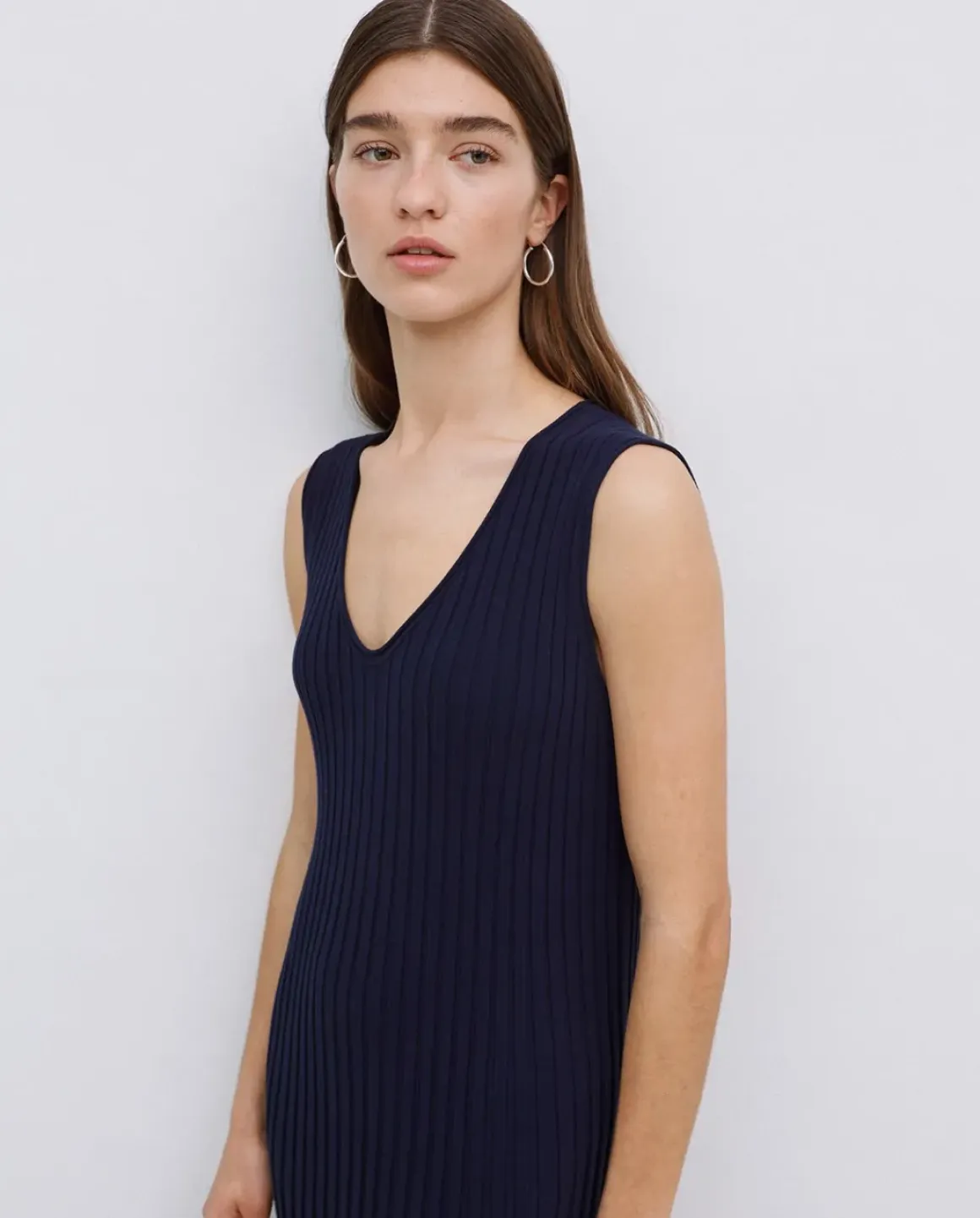 Vestido largo tirantes evasé azul oscuro