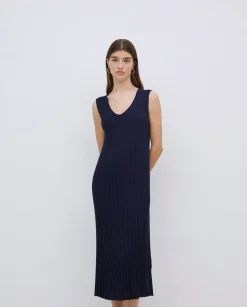 Vestido largo tirantes evasé azul oscuro