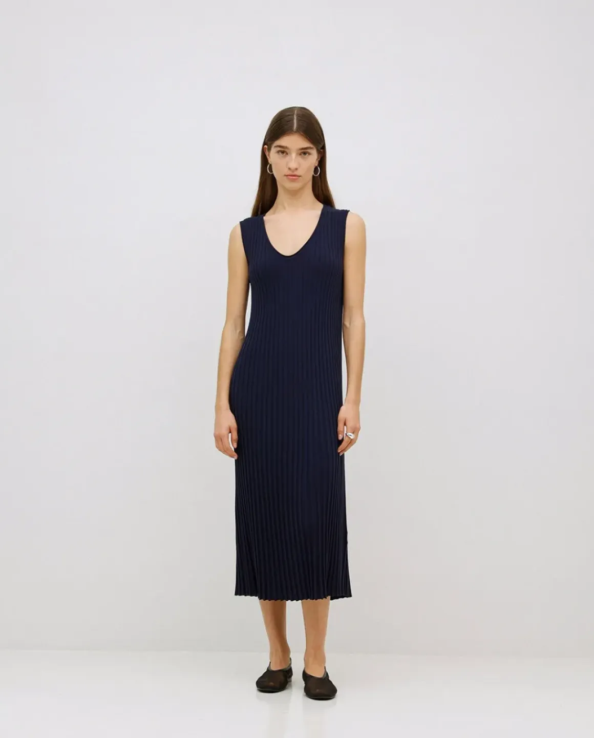Vestido largo tirantes evasé azul oscuro