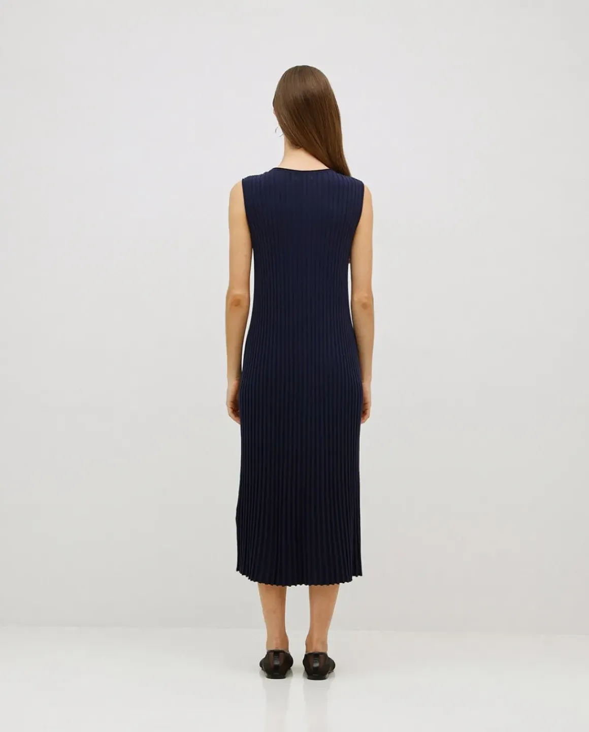 Vestido largo tirantes evasé azul oscuro