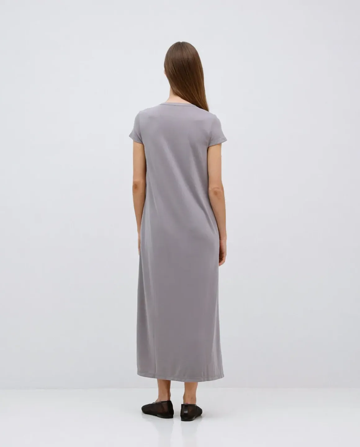Vestido midi manga japonesa gris