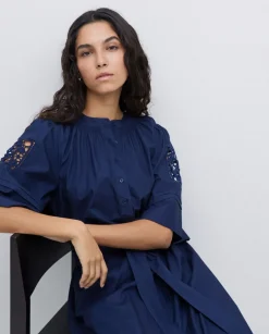 Vestido popelín puntillas azul oscuro
