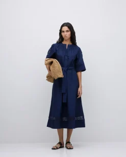 Vestido popelín puntillas azul oscuro