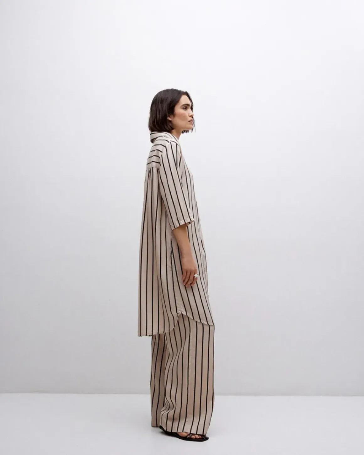 Vestido tencel cuello camisero crudo